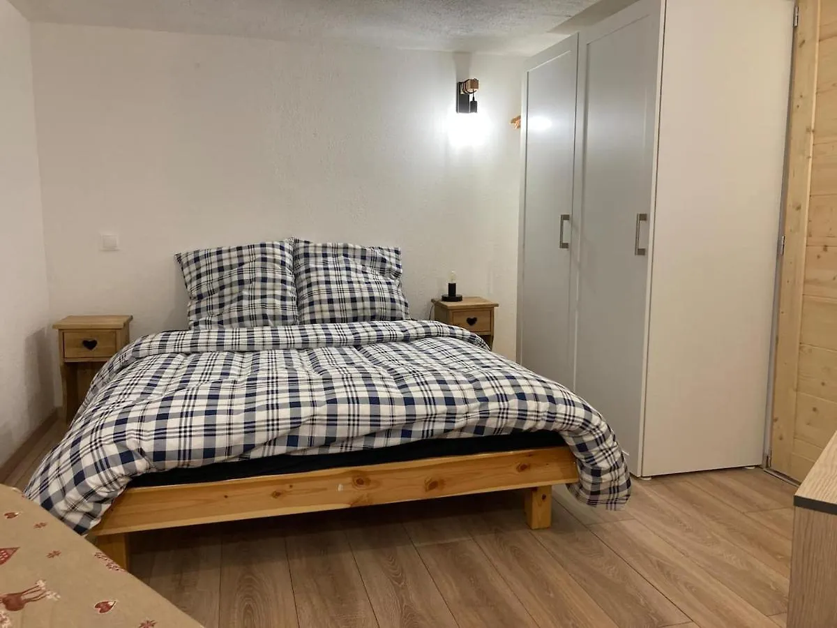 Myhome - Genepis 36 - Super T4 8 Pax Skis Aux Pieds - Val Claret Tignes France